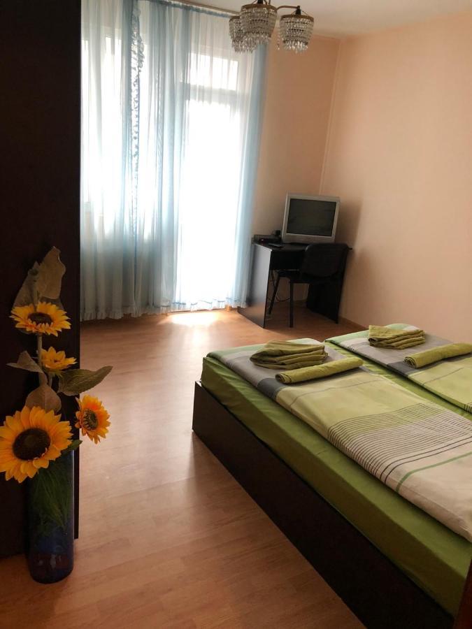 Central House Blagoevgrad Kültér fotó